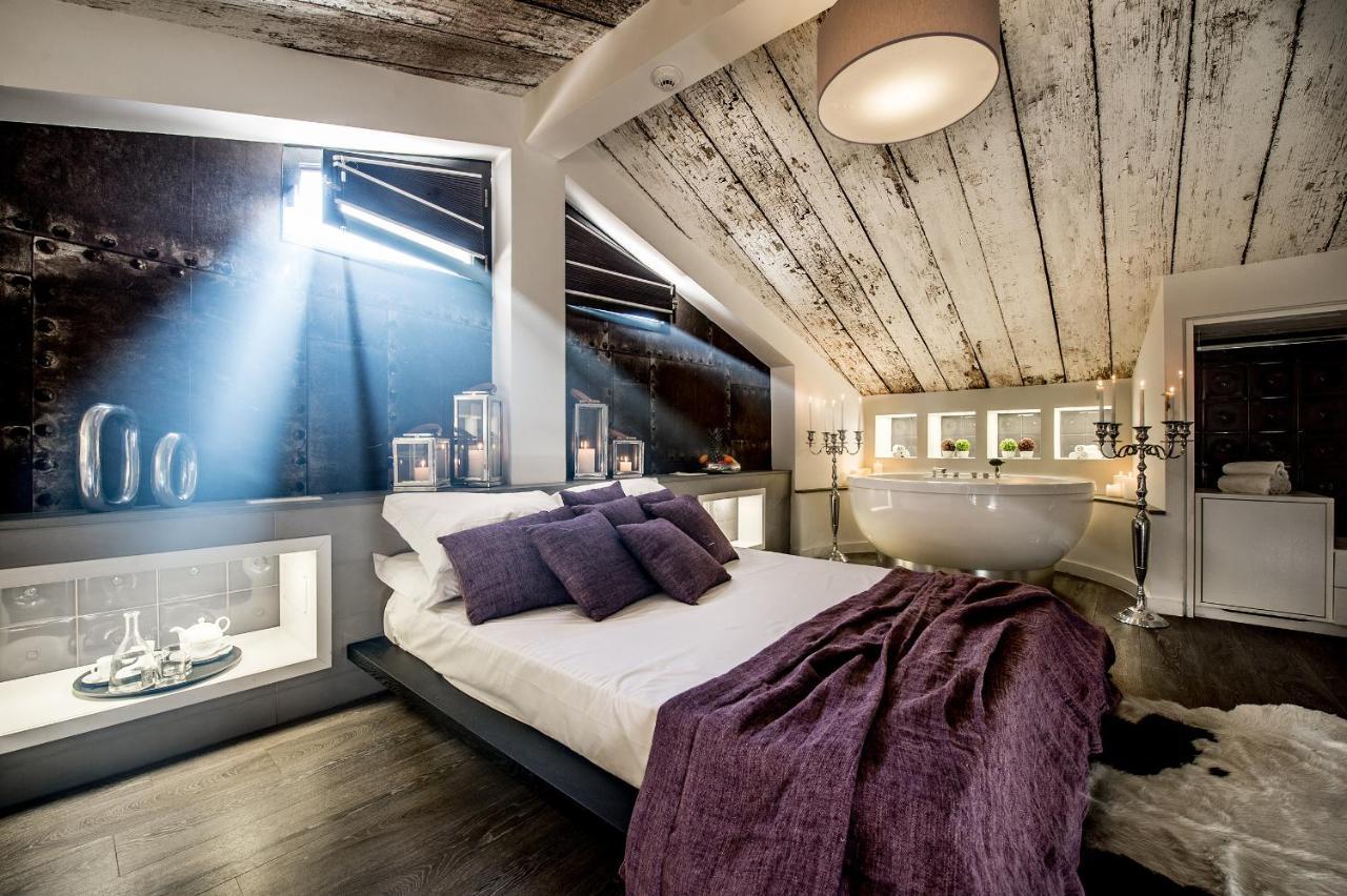 วิโอลา รูม Bed & Breakfast กาญารี ภายนอก รูปภาพ