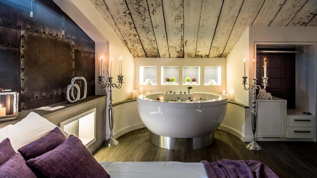 วิโอลา รูม Bed & Breakfast กาญารี ภายนอก รูปภาพ